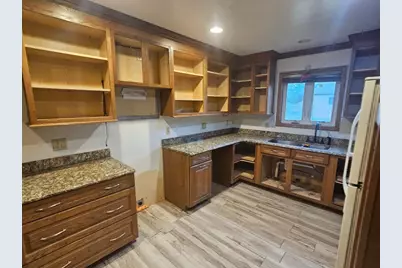 203 Euclid Avenue, Milroy, MN 56263 - Photo 5