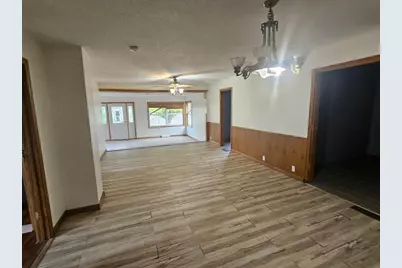 203 Euclid Avenue, Milroy, MN 56263 - Photo 3