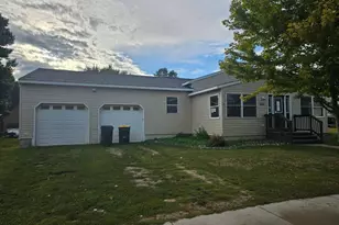 203 Euclid Ave, Milroy, MN 56263 - Photo 1