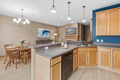 15649 Eagleview Way #1009, Apple Valley, MN 55124 - Photo 11
