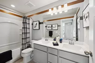 1725 Hadley Hills Dr NE, Rochester, MN 55906 - Photo 17