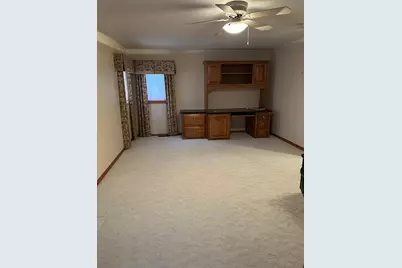 425 Hollett Street, Tracy, MN 56175 - Photo 11