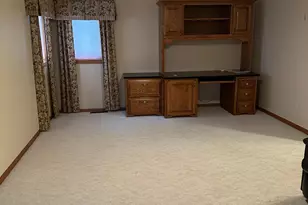 425 Hollett St, Tracy, MN 56175 - Photo 11