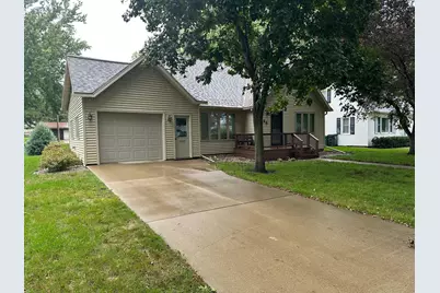 425 Hollett Street, Tracy, MN 56175 - Photo 23