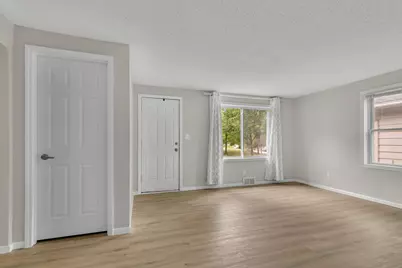 808 5th Avenue SE, Saint Cloud, MN 56304 - Photo 7