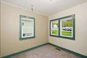 506 Sparkman Ave, Duluth, MN 55803 - Photo 7