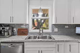 2949 Northview St, Roseville, MN 55113 - Photo 7
