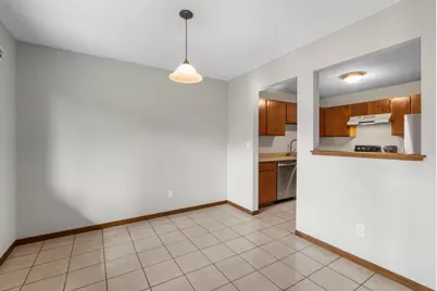 5137 Balmoral Lane, Bloomington, MN 55437 - Photo 9