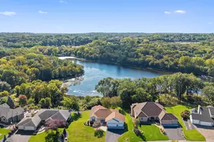 1588 Blackhawk Lake Dr, Eagan, MN 55122 - Photo 3