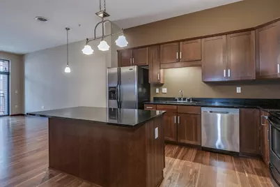 270 4th Street E #504, Saint Paul, MN 55101 - Photo 5