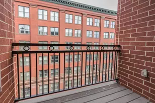 270 4th St E, Saint Paul, MN 55101 - Photo 15