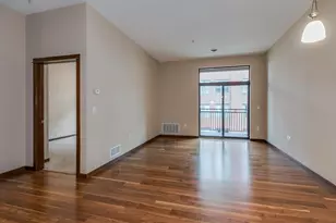 270 4th St E, Saint Paul, MN 55101 - Photo 7