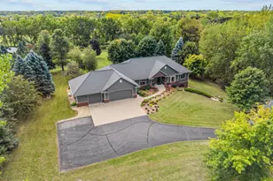 1006 105th St W, Inver Grove Heights, MN 55077 - Photo 13