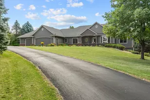 1006 105th St W, Inver Grove Heights, MN 55077 - Photo 3
