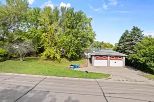 2545 70th St E, Inver Grove Heights, MN 55076 - Photo 51
