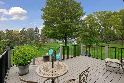 15019 Village Woods Drive, Eden Prairie, MN 55347 - Photo 37