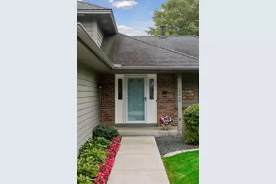 15019 Village Woods Drive, Eden Prairie, MN 55347 - Photo 43