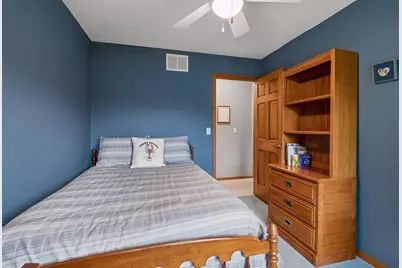 15019 Village Woods Drive, Eden Prairie, MN 55347 - Photo 33