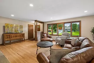 5932 Walnut Dr, Edina, MN 55436 - Photo 7