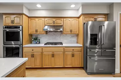 10065 170th Street W, Lakeville, MN 55044 - Photo 5