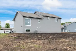 710 Erin Circle, Green Isle, MN 55338 - Photo 29