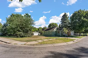 346 Vance St, Saint Paul, MN 55102 - Photo 33
