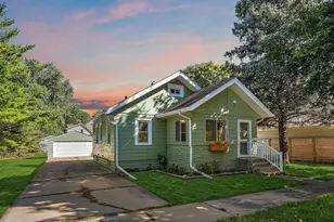 346 Vance St, Saint Paul, MN 55102 - Photo 1