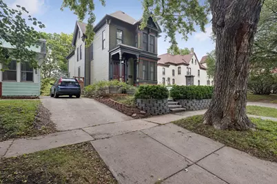 667 5th Street E, Saint Paul, MN 55106 - Photo 3