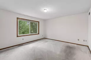 4482 Oak Pond Rd, Eagan, MN 55123 - Photo 19