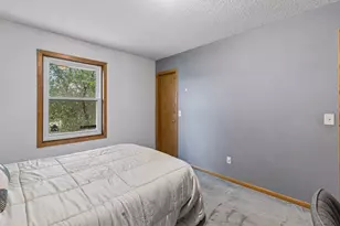 4482 Oak Pond Rd, Eagan, MN 55123 - Photo 23