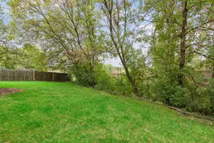 4482 Oak Pond Rd, Eagan, MN 55123 - Photo 39
