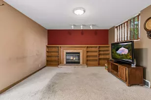 4482 Oak Pond Rd, Eagan, MN 55123 - Photo 27