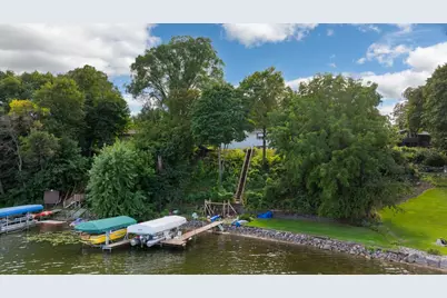 7339 Frontier Trail, Chanhassen, MN 55317 - Photo 5