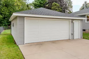 416 21st Ave S, South Saint Paul, MN 55075 - Photo 23