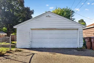 6812 Fairview Ave N, Crystal, MN 55428 - Photo 13