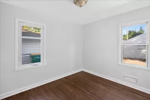 6812 Fairview Ave N, Crystal, MN 55428 - Photo 7