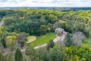22530 Forest Ridge Dr, Lakeville, MN 55044 - Photo 3