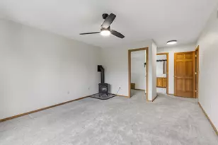 22530 Forest Ridge Dr, Lakeville, MN 55044 - Photo 37