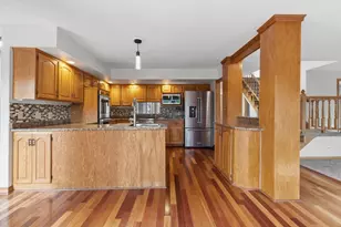 22530 Forest Ridge Dr, Lakeville, MN 55044 - Photo 21