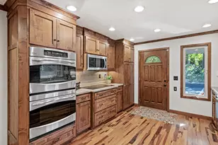 4236 Rice St, Shoreview, MN 55126 - Photo 9