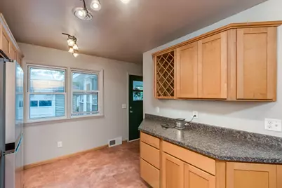 13 Southview Drive, Mankato, MN 56001 - Photo 7