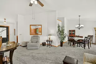 425 Park Ave, Zumbrota, MN 55992 - Photo 11