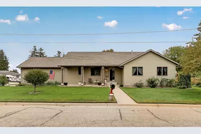 425 Park Avenue, Zumbrota, MN 55992 - Photo 35