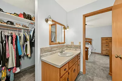 425 Park Avenue, Zumbrota, MN 55992 - Photo 21