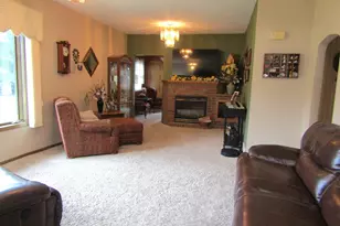 236 E Sorenson Ave, Appleton, MN 56208 - Photo 3