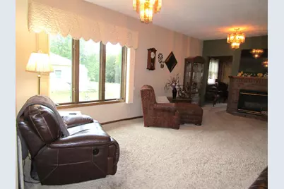 236 E Sorenson Avenue, Appleton, MN 56208 - Photo 5
