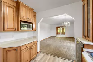 4270 Ximines Ln N, Plymouth, MN 55441 - Photo 5