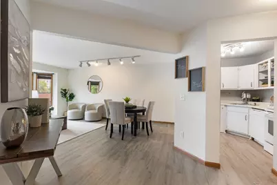 2425 E Franklin Avenue #205, Minneapolis, MN 55406 - Photo 3