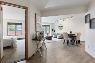 2425 E Franklin Ave, Minneapolis, MN 55406 - Photo 13