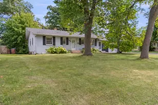 1218 9th Ave NE, Brainerd, MN 56401 - Photo 1